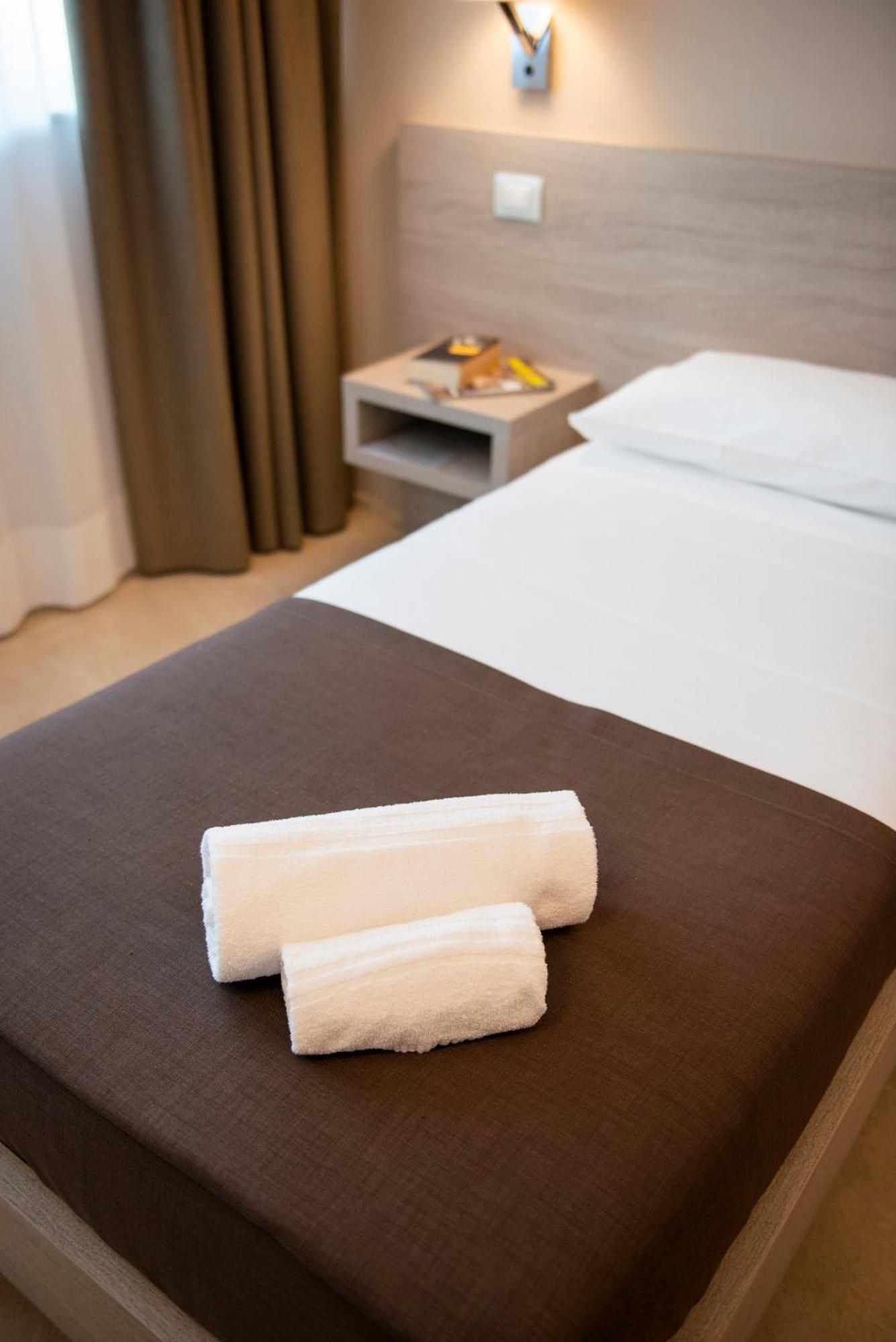 Hotel Dimorae And - Civitanova Marche